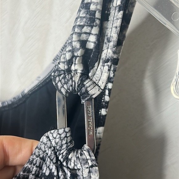 🦋 MICHAEL KORS SNAKESKIN PRINT SHIRRED ONE SHOULDER MAILLOT SWIMSUIT size 12 - Picture 3 of 6